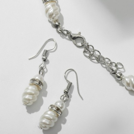 Set 3 objects: earrings, beads, bracelet "Pearls" twisted, white color in silver, 45 cm-1