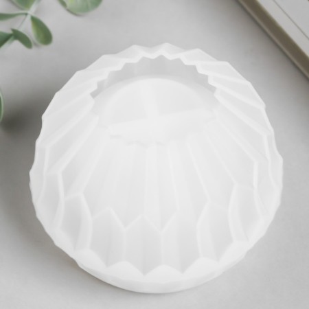 Mold Silicon "Round Grounds with faces" 8x8x8.4 cm-3