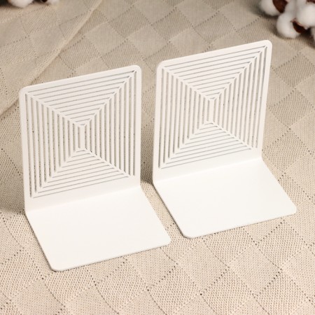 Holder-stand for the books "Labyrinth" set 2pcs, 9.2x12x15.4cm, white-3