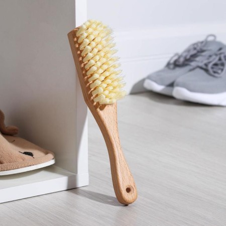 Brush with a handle of 59 bundles, artificial bristles-2