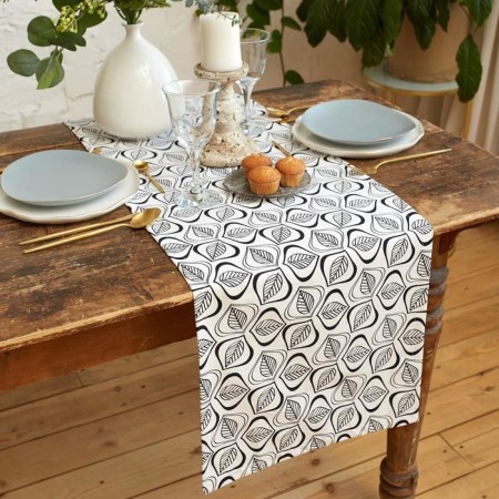 Walking on the table Etel Leaves 40x149cm, 100% HL, sarzha 190 g/m2