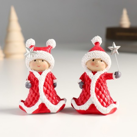 Polystone souvenir "Baby in a red fur coat with fur" mix 5.5x4x8.5 cm