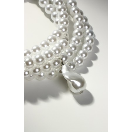 The necklace with pearls "Diana", 4 threads, d = 0.8, the color is white, 40 cm-3