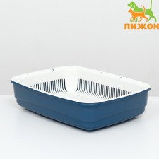 The tray is large with the Atlantis “Standard” net, 42 x 31 x 10 cm, blue,