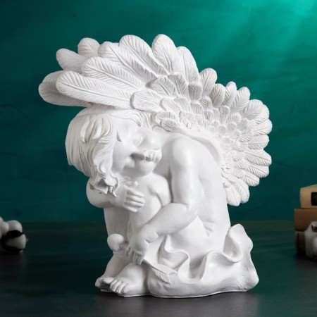 The figure "Angel leaned" white, 37x19x38cm-1