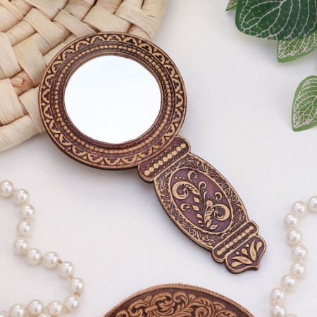 Mirror, with a pen, 17.5 x 15 cm, birch bark