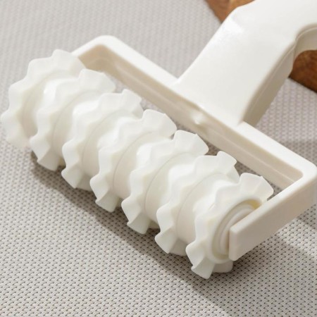 Roller for cutting stripes from the dough of the “wave”, 20 × 12 × 4 cm-3