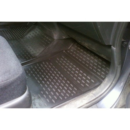 Rugs in the Honda FR-V Salon 2004-2010, 4 pcs. (polyurethane)-2