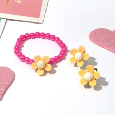 Set of children's “chosen” 2 subjects: clips, bracelet, buttercups, color mix