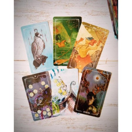 OSTARA TAROT. Tarot Ostara (78 cards and guide guides in gift design). Applejon M.-5