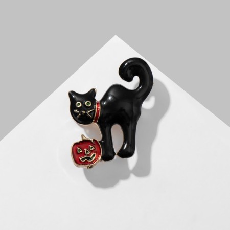 Brooch "Cat" Taled with pumpkin, colored in gold-1