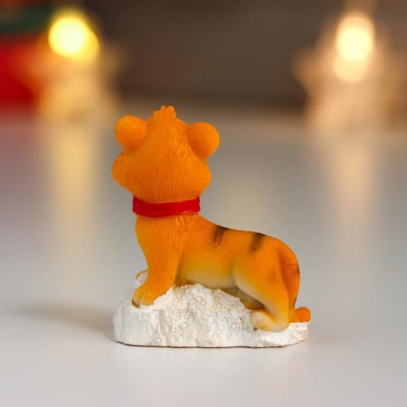 Souvenir Polystone "Tigerok in a snowdrift" MIX 5.5x3x5 cm-4