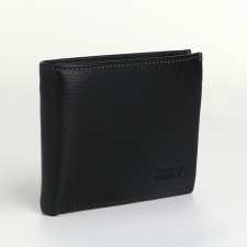 Male purse for magnet, clip for bills, separation for SIM cards, black color