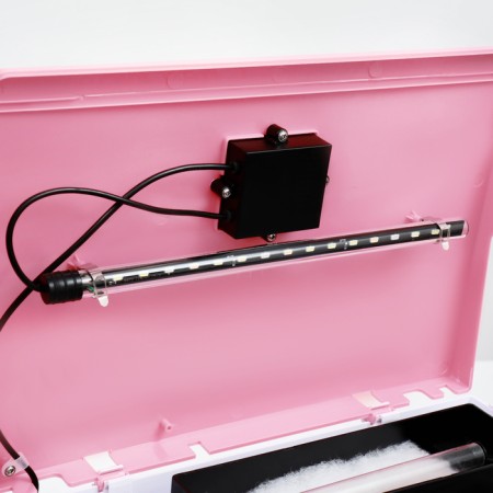 The Seastar HX-390F Aquarium includes: LED lamp 3 color, 7 modes, filter, 30 l, red 99336-6