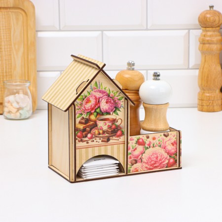 Tea house with the candy "Piono", 18 x 10 x 16.5cm