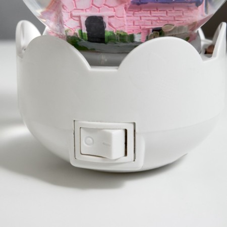 Nightmare "house" LED white 7x7x11 cm Risalux-7