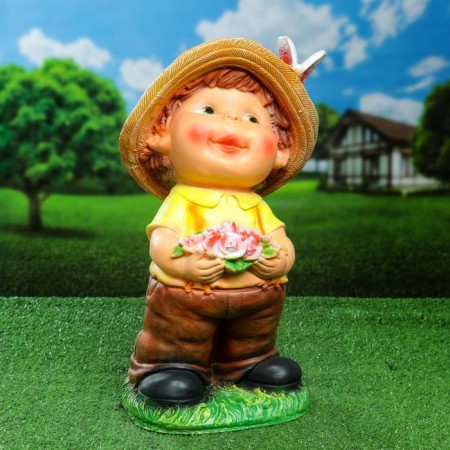 Garden figure "Boy with flowers" 20x25x46cm-3