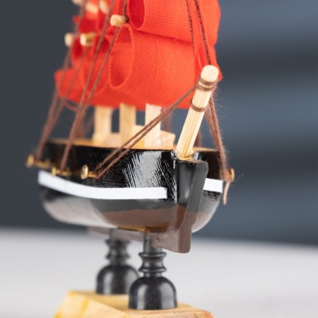 Souvenir small “Marianna” souvenir ship, sides with a white strip, scarlet sails, 3 × 10 × 10 cm-1
