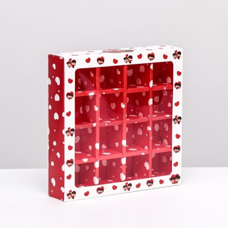 Box for 16 sweets, Love 17.7 x 17.7 x 3.8 cm