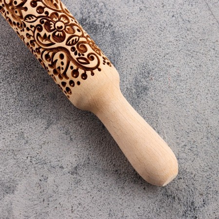 Carved rocking with patterns "Magic flower" for baking, beech, 40 mm × 350 mm-2
