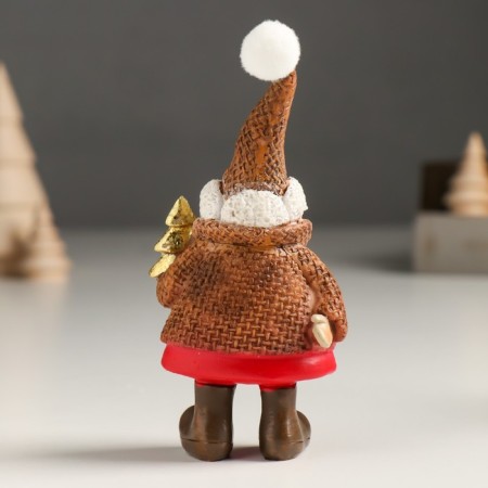Polystone souvenir "Santa Claus in a waffle fur coat, cap, with a gift/Christmas tree" mix 5x3.5x11.5 cm-2