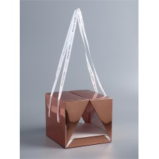 Box under a bento-port with ribbons, pink-gold, 25 x 25 x 20 cm