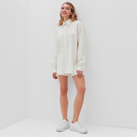 Women's costume (shirt, shorts) minku white color, rn 48-3