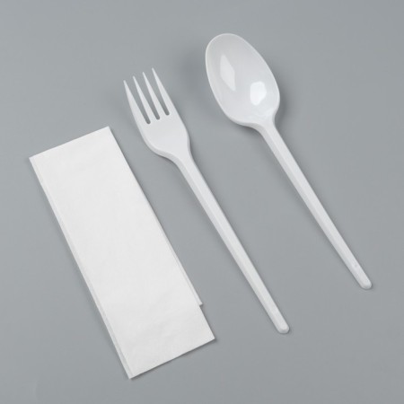 A set of disposable dishes "White" fork, spoon, napkin, 16.5 cm