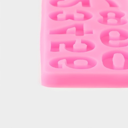 Mold "Figures", silicone, 17.5 × 7.6 cm, color mix-3