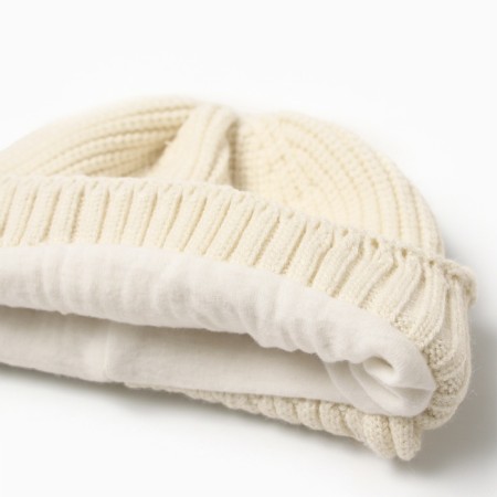 Hat crumb I, p. 46-48cm, 1-3 years old, milk-1
