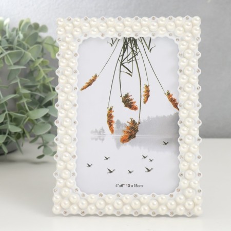 Photo frame plastic 10x15 cm "Pearls and rhinestones" straight angles 17.5x12.5 cm