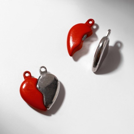 Magnetic “Heart” castle (set 2 pcs.), The color is silver-red