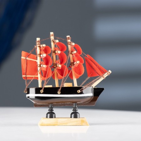 Souvenir small “Marianna” souvenir ship, sides with a white strip, scarlet sails, 3 × 10 × 10 cm-3