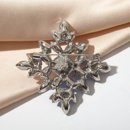 Brooch "Empress" rhombus, white-blue color in silver-1