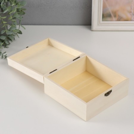 Casket Wood for painting "Square" Castle buckle 16x16x8 cm-2