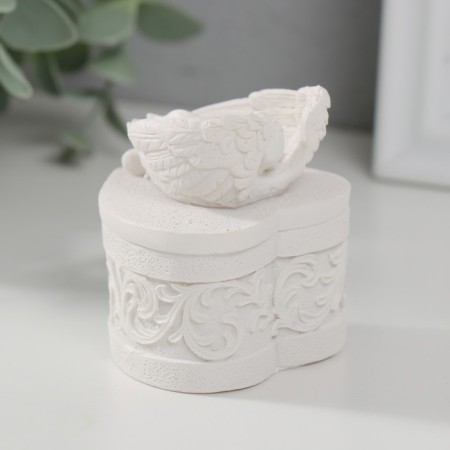 Polystone box "Snowty angel sleeps in the wings" 5.5x5.2x5.7 cm-2