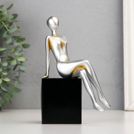 Book holder "Girl in Cuba" silver 12x11.5x18 cm