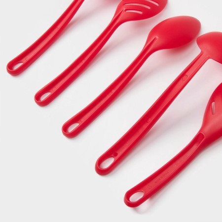 A set of kitchen utensils of the “Point”, 5 objects, the color of the red-4