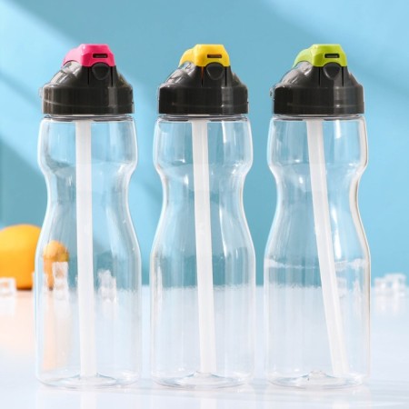 A bottle with a Gloria tube, 700 ml, 9.5 × 7.6 × 24 cm, tritan, color mix-5
