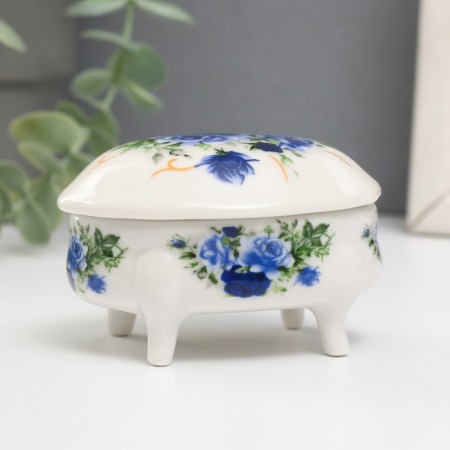 Coramics box on the legs "Blue roses" 6.1x7.7x4.8 cm-3