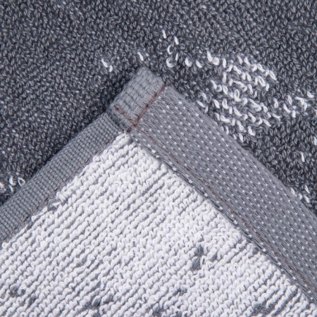 The towel is the nominal terry Ethel "Nicholas" gray, 50x90cm, 100% cotton, 420g/m2-3