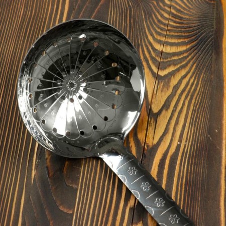 Shumovka for Kazan Uzbek 60cm, deep, with a wooden pen-1