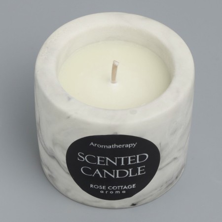 Candle in concrete aromatic "lily", soy wax-5