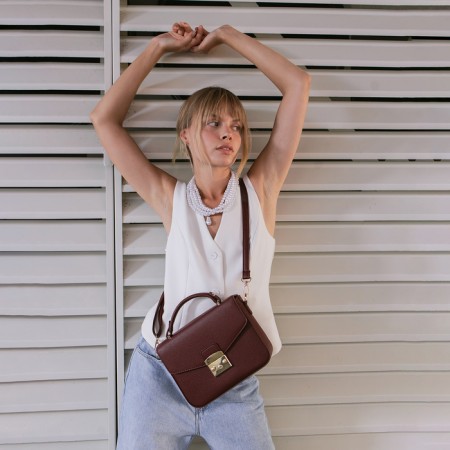 Women's bag on the valve, Textura, small size, burgundy color-15