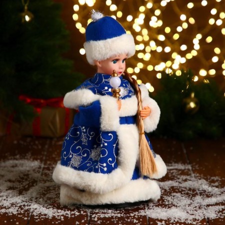 Snow Maiden "in a blue fur coat with a heart" moves, 30 cm-1