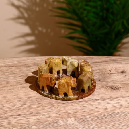 File stand "Elephants" soap stone, 11 cm-1
