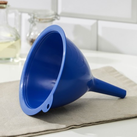 Funnel, d = 15 cm, color mix-2