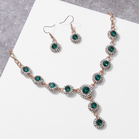 Set 2 objects: earrings, necklace "magnificent age", white-emergency color in gold, 42 cm