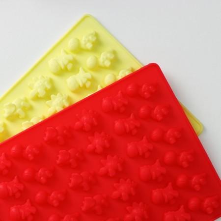 Form for marmalade Dolyan "Dino", silicone, 19 × 11.7 cm, 48 cells (1.9 × 1 cm), MIX color-5