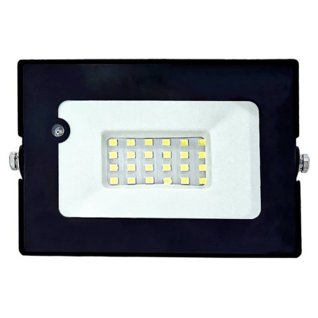 LED spotlight with the Glanzen FAD-001-20-SL movement sensor-2